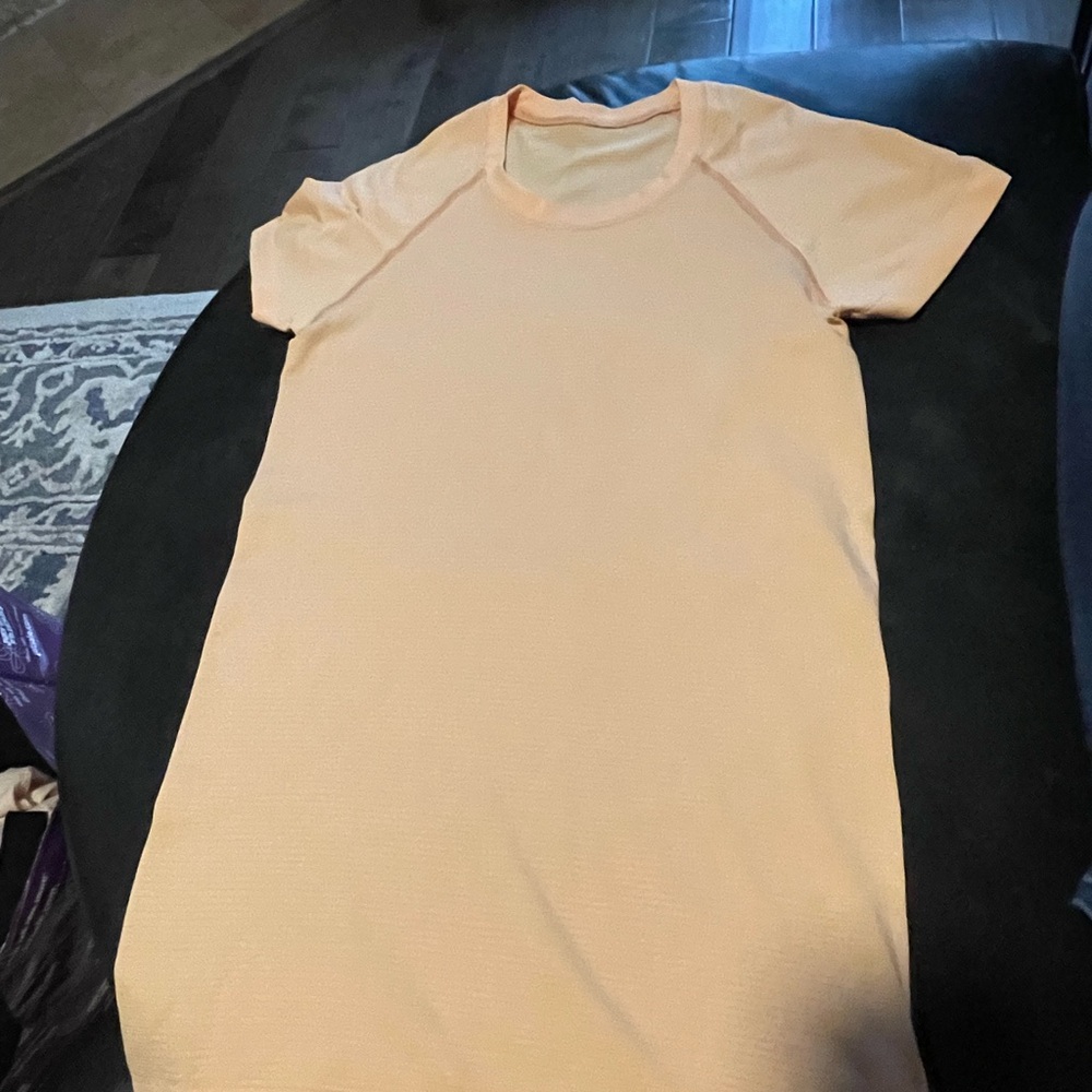 Lululemon swiftly tech - Peach